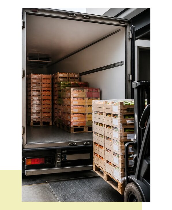 Перевозка сельхозпродукции на паллетах с доставкой в Владивосток